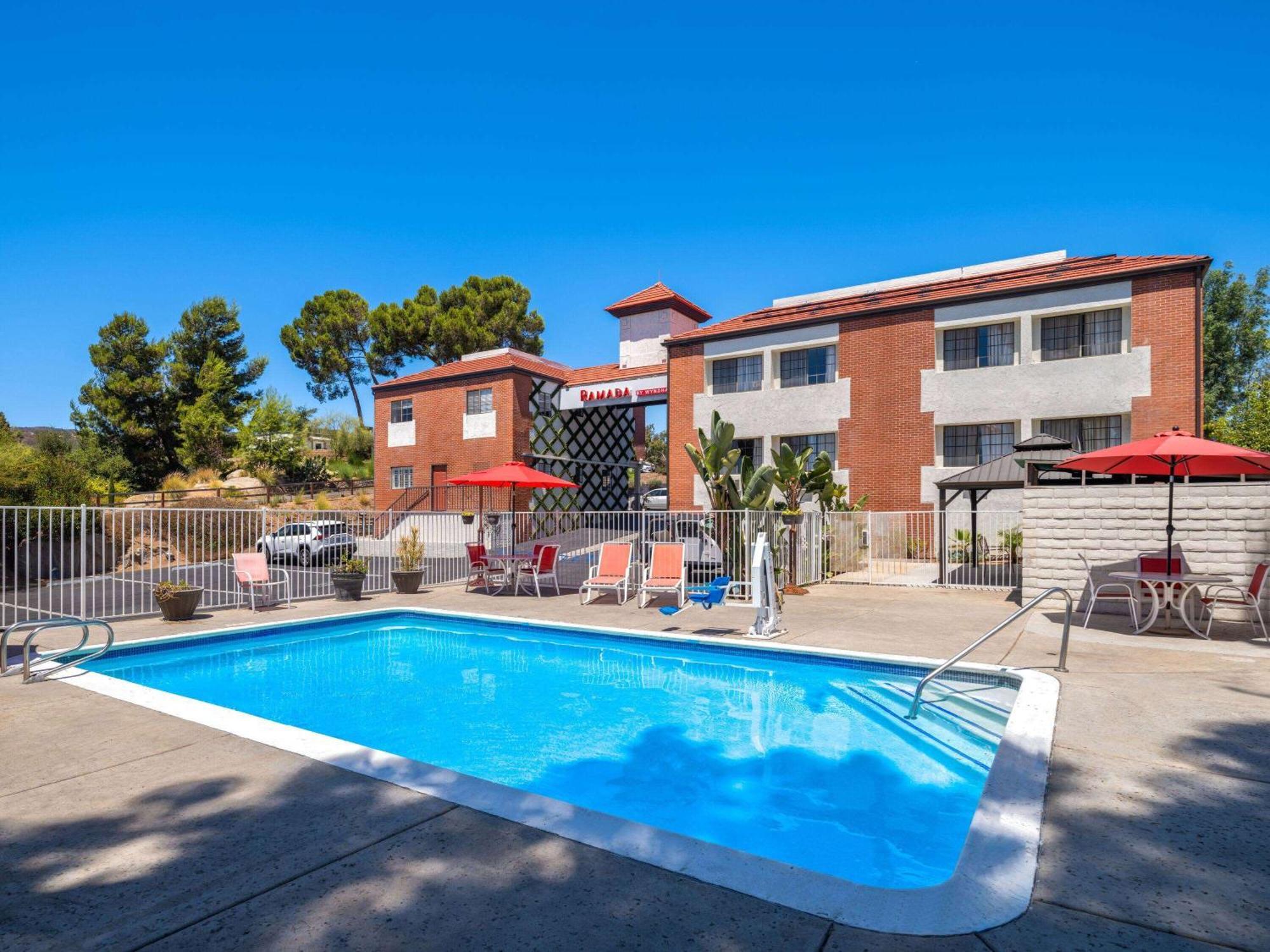 Ramada By Wyndham San Diego Poway Miramar Exterior photo